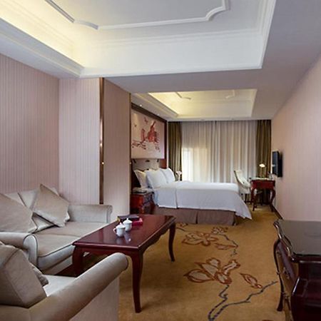 Vienna Hotel Shenzhen Shuiku New Village Luaran gambar